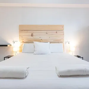 Vandrarhem Easy Sants By Bossh! (adults Only), Barcelona