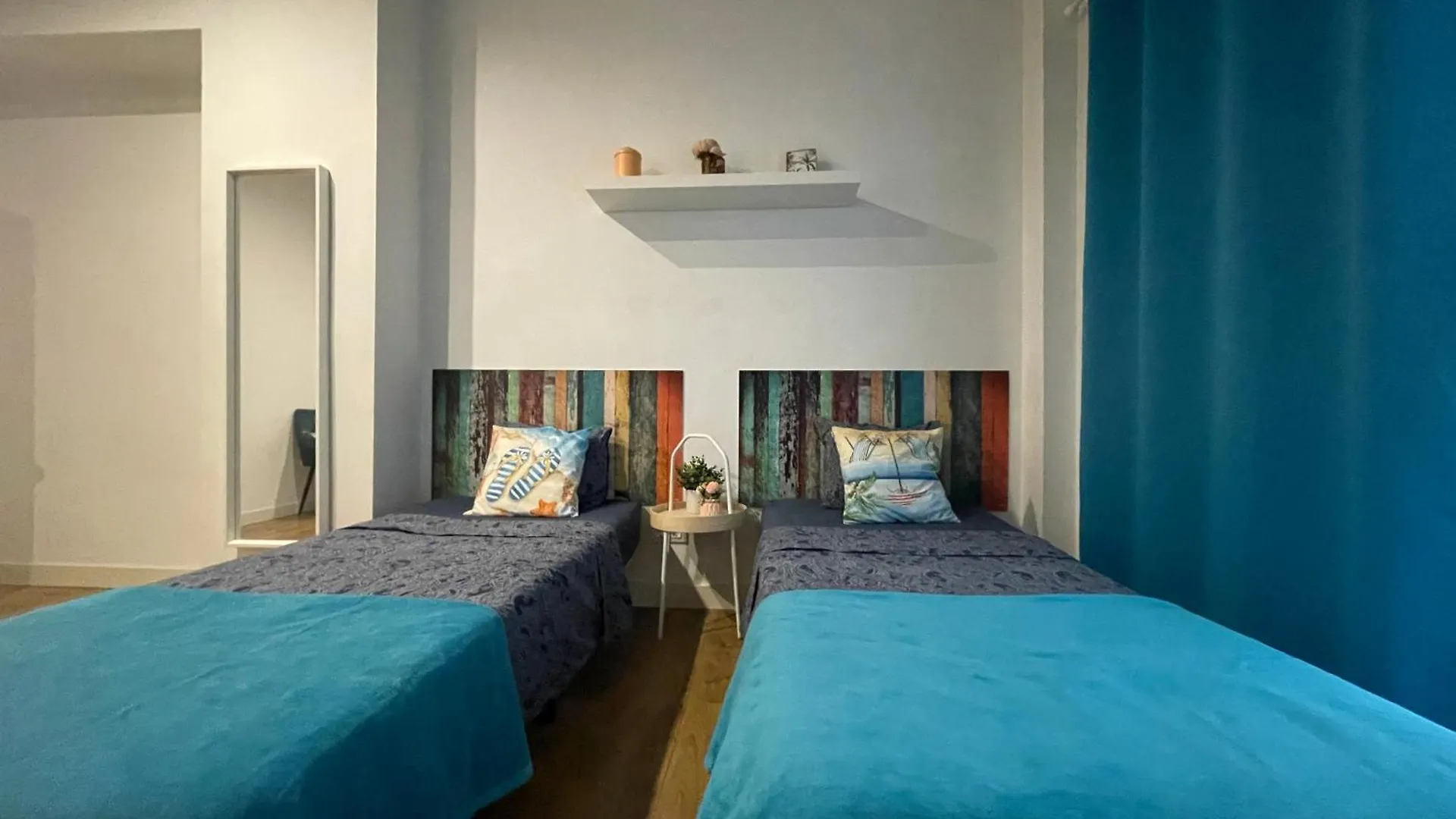 Oasis Rooms Barcelona - By Port Vell 3